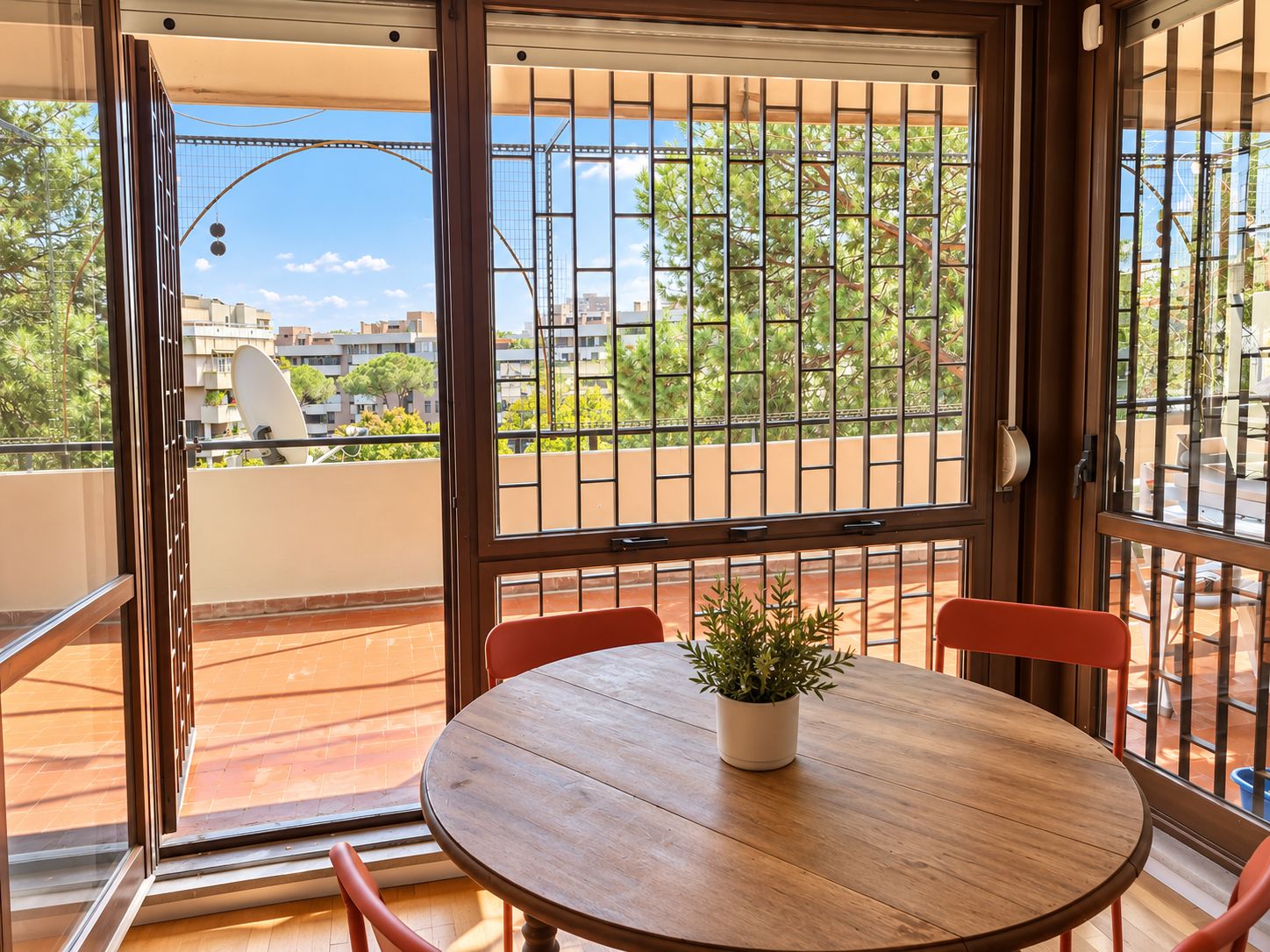 Soggiorno e terrazza Pavese Apartments, fotografia 5